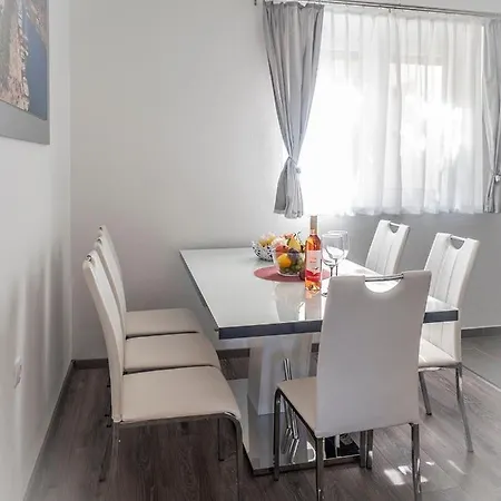 Apartman Pedro Апартаменты